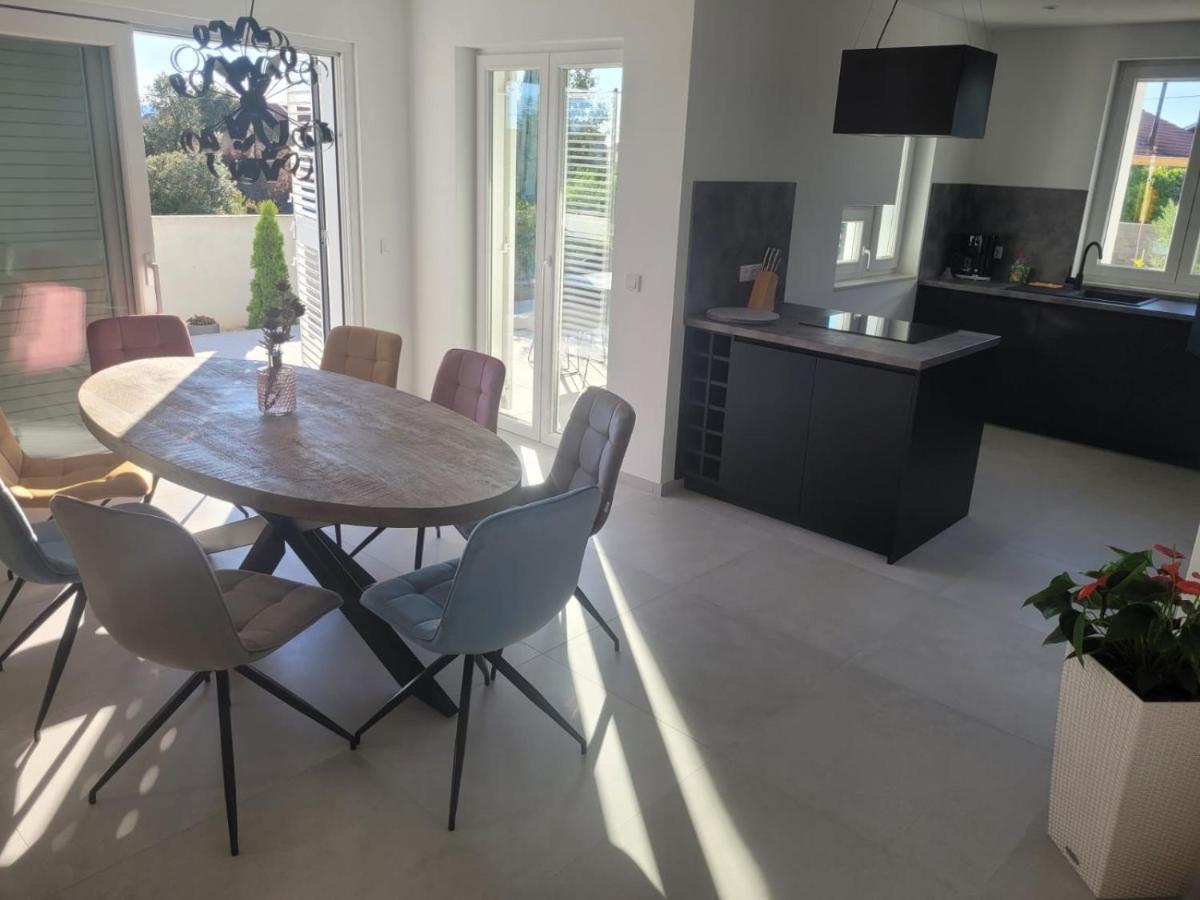 Apartmán Haus Dalmatia With Heated Pool Bibinje Exteriér fotografie