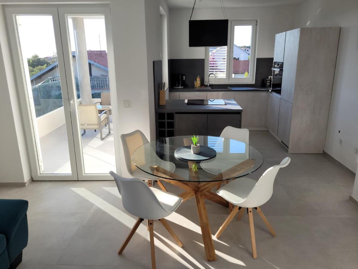 Apartmán Haus Dalmatia With Heated Pool Bibinje Exteriér fotografie
