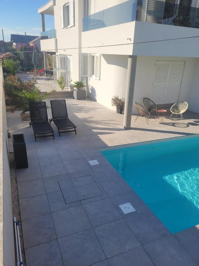 Apartmán Haus Dalmatia With Heated Pool Bibinje Exteriér fotografie