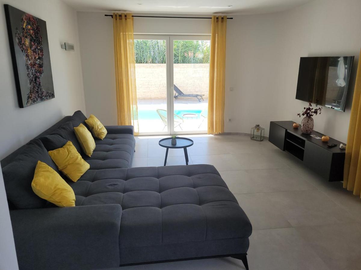 Apartmán Haus Dalmatia With Heated Pool Bibinje Exteriér fotografie