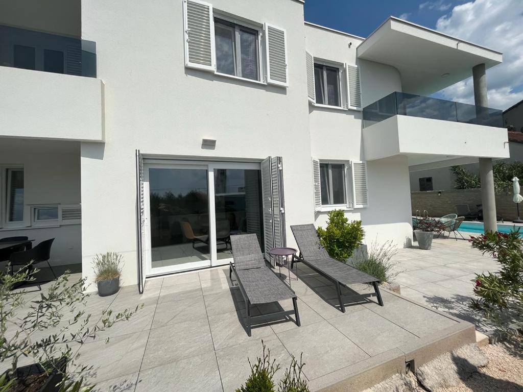 Apartmán Haus Dalmatia With Heated Pool Bibinje Exteriér fotografie