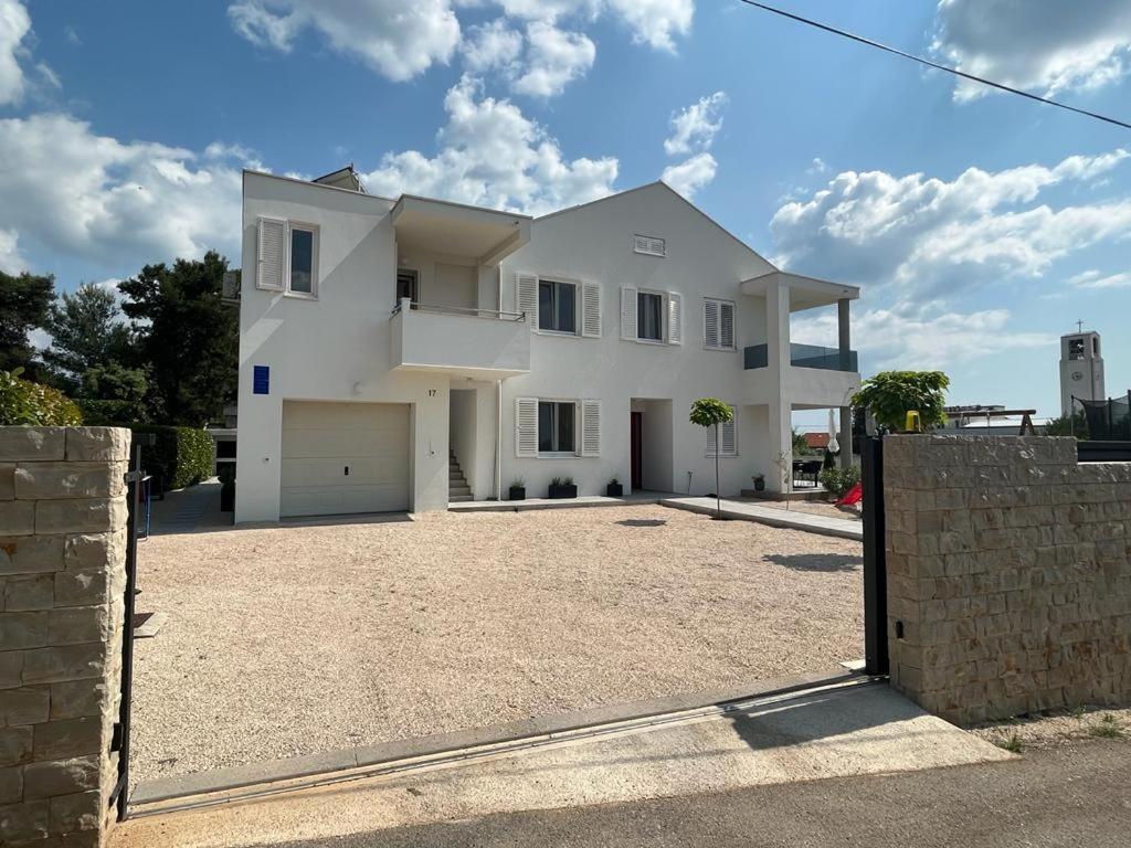 Apartmán Haus Dalmatia With Heated Pool Bibinje Exteriér fotografie