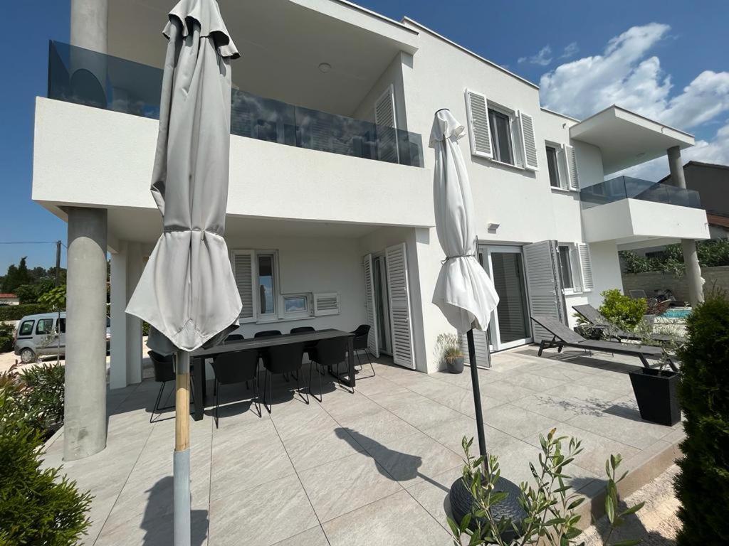 Apartmán Haus Dalmatia With Heated Pool Bibinje Exteriér fotografie