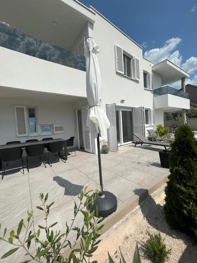 Apartmán Haus Dalmatia With Heated Pool Bibinje Exteriér fotografie